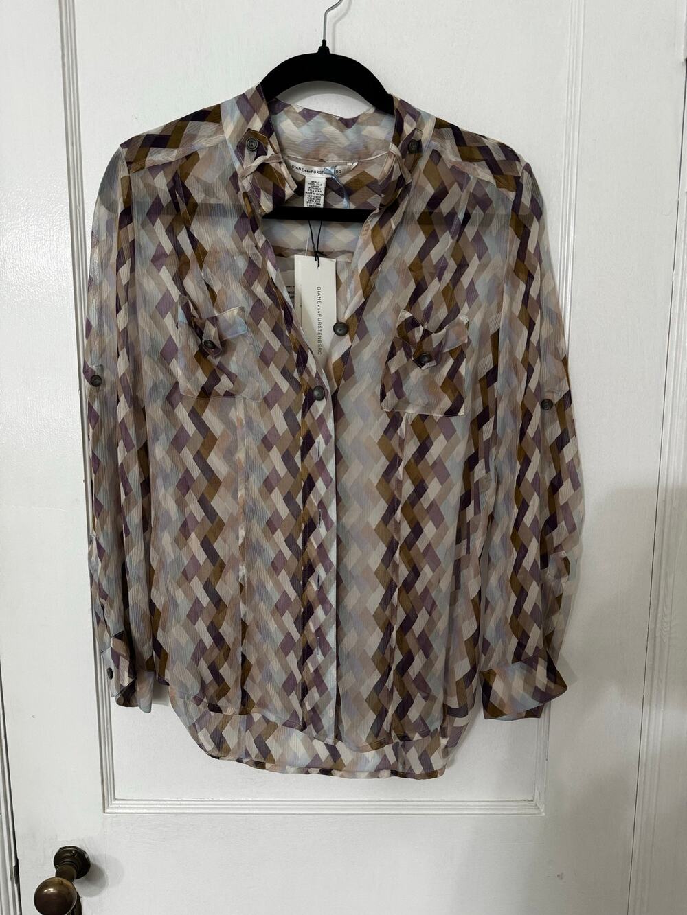 NWT Diane von Furstenberg 100% Silk Blouse Rainbow Bricks Chevron Chevron Size 8